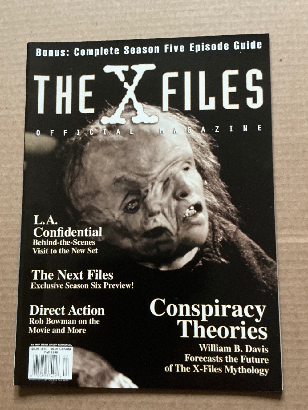 The X-Files Official Magazine Fall 1998 John Barnett The Jersey Devil Cover